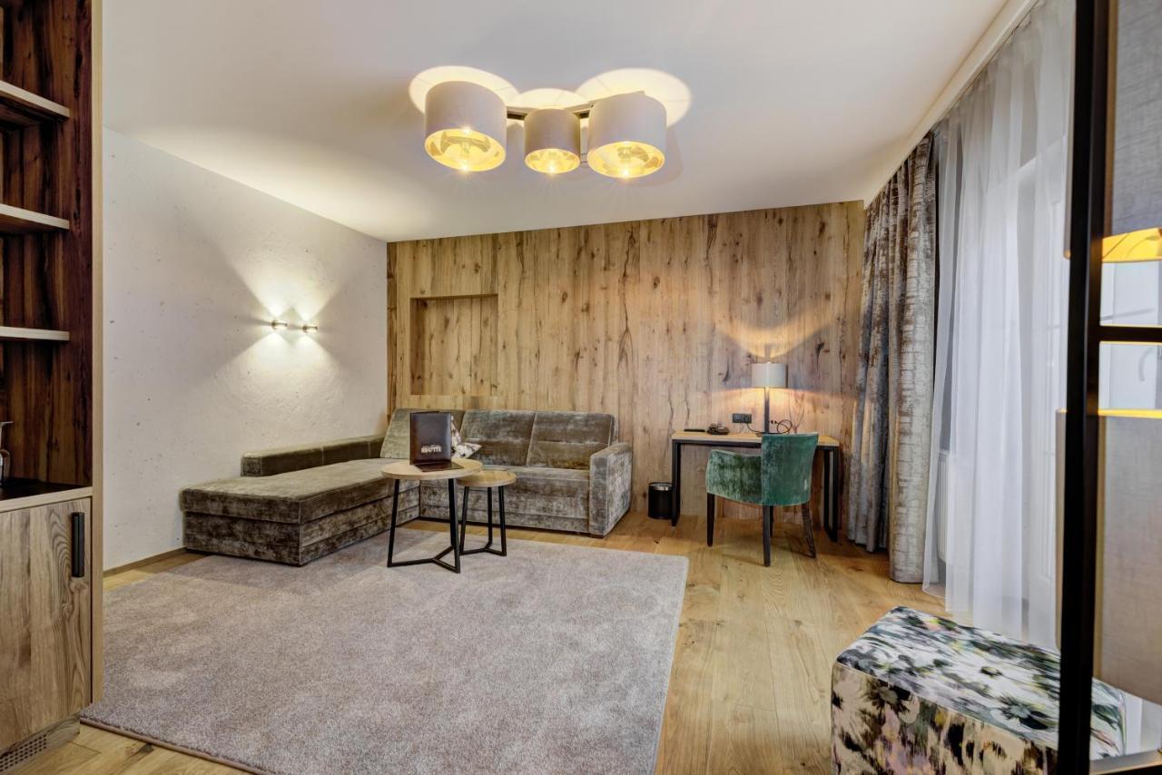 Hotel Brigitte Ischgl Ngoại thất bức ảnh